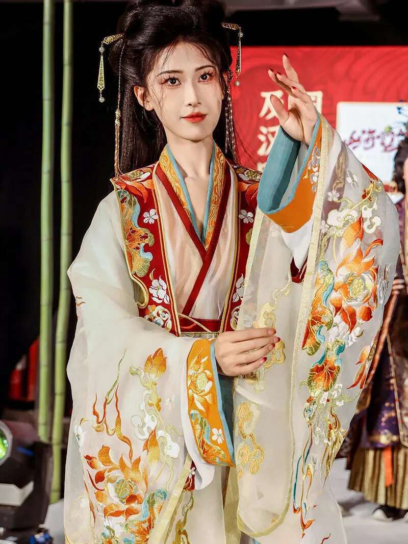 2026 Wei Jin Chun Xie Lian Pri - огляд і ціна Embroidery Craft
