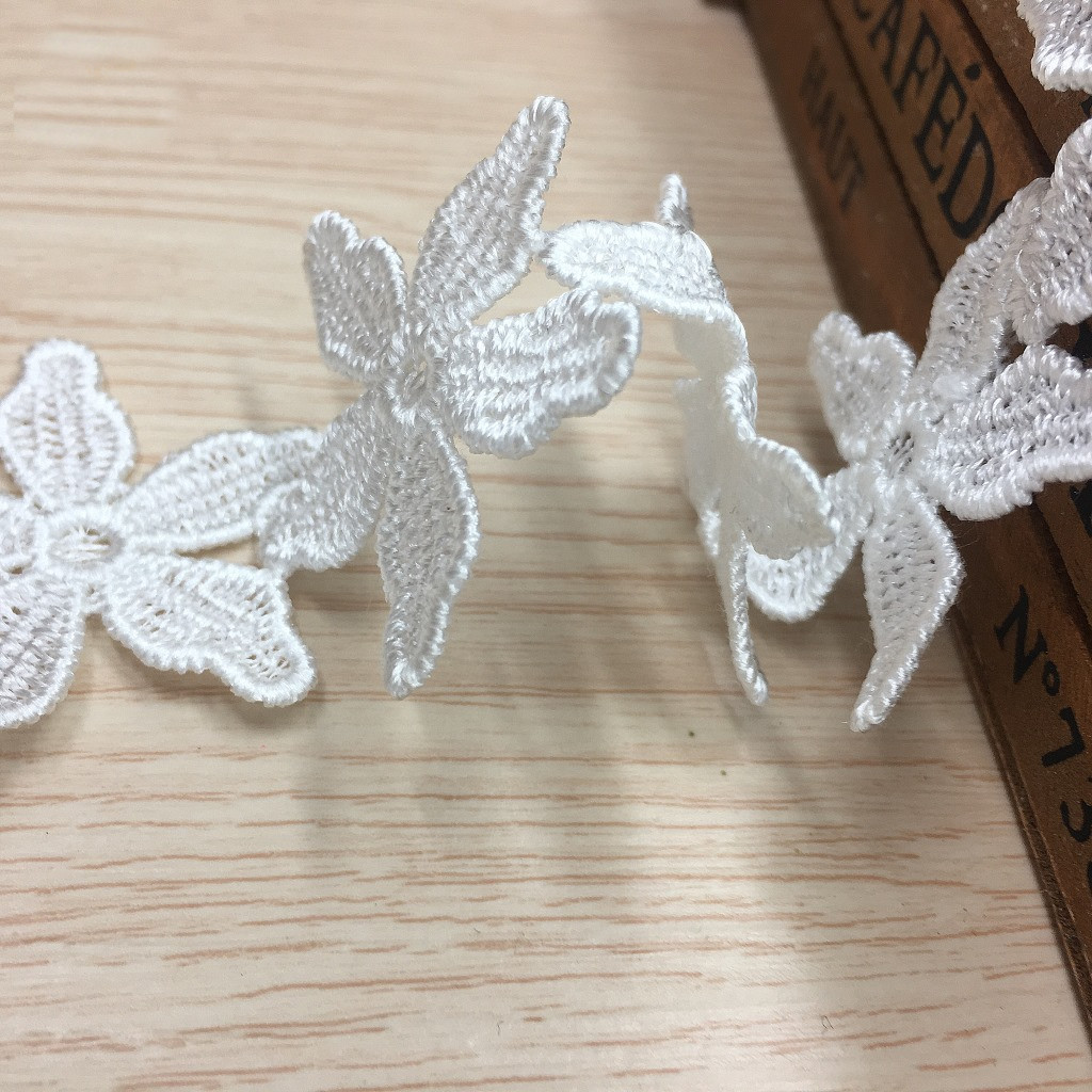 Embroidered Five-leaf Flower O - огляд і ціна Lace Ribbon Trim